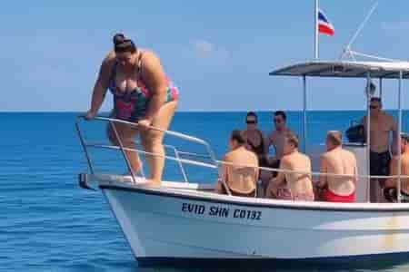 Подняла волны