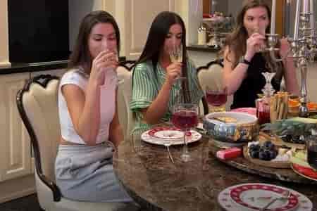 Вернули все долги