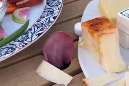 Не дают вкусняшек
